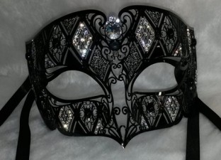 Mascara veneciana negra metal