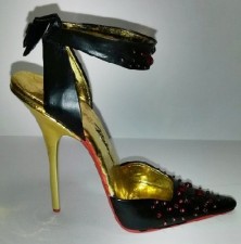 Zapato de colección DEVIL MAY CARE  de LORRAINE VAIL